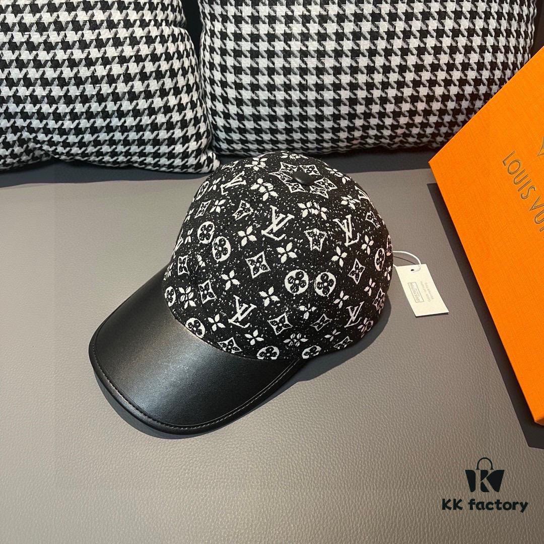 692fac8799f2d84055c86612 Box with Cloth Bag, LV (Louis Vuitton) New Original Single Baseball Cap, Cowhide Combined, 1:1 Mold Customized, Authentic Denim Fabric, Exquisite Craftsmanship, Superior Quality, Basic Head Circumference 56cm, Adjustable Patch