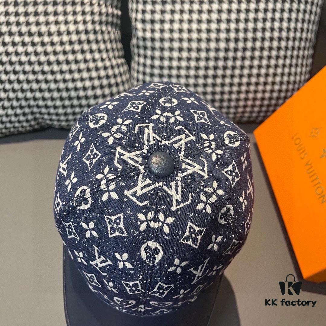692fac8f99f2d84055c8661c Box and Cloth Bag Included, LV (Louis Vuitton) New Original Order Baseball Cap, Cowhide Leather Patchwork, 1:1 Mold Custom Made, Authentic Denim Fabric, Exquisite Craftsmanship, Premium Quality, Standard Head Circumference 56cm, Adjustable Strap