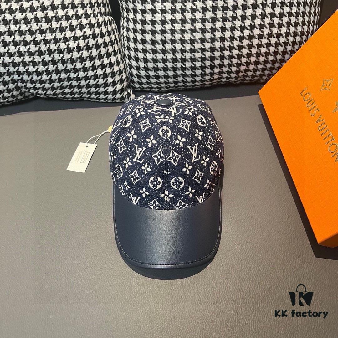 692fac9399f2d84055c86626 Box and Cloth Bag Included, LV (Louis Vuitton) New Original Order Baseball Cap, Cowhide Leather Patchwork, 1:1 Mold Custom Made, Authentic Denim Fabric, Exquisite Craftsmanship, Premium Quality, Standard Head Circumference 56cm, Adjustable Strap