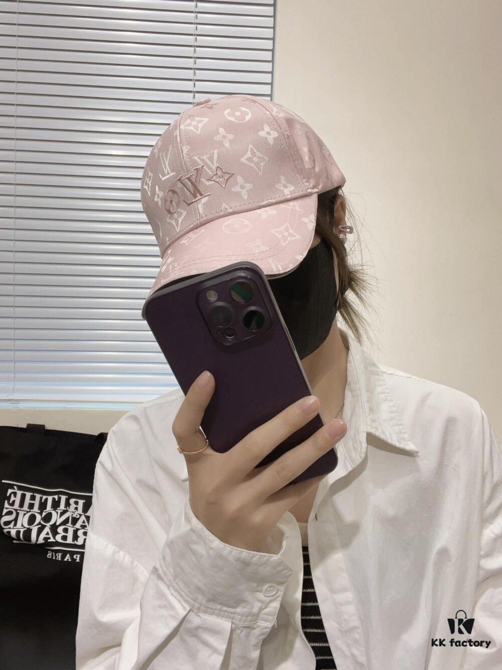Dust Bag Included [LV] New Arrival Baseball Cap, Synchronized with Official Counter Release, Premium Design Perfectly Matchable, Grab Yours Now! Hat, Fisherman Cap, Knit Cap