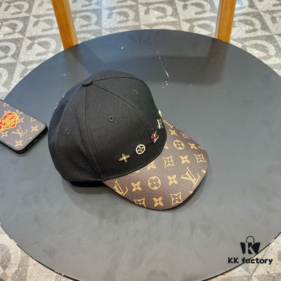Louis Vuitton New Authentic Replica Baseball Cap, Classic Checkerboard Pattern, 1:1 Custom Molded, Original Store Fabric with Top-Grade Cowhide