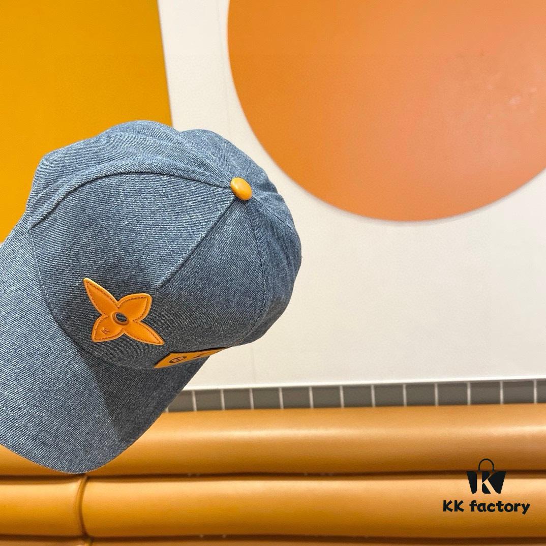 692faccc99f2d84055c86691 Louis Vuitton New Patchwork Denim Baseball Cap