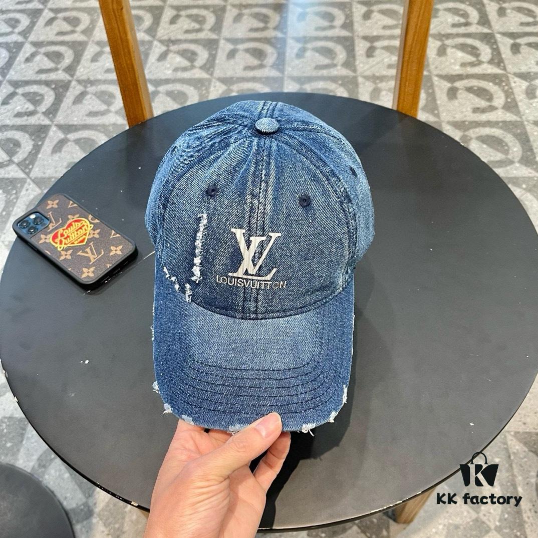 692facda99f2d84055c866ad Louis Vuitton LV Embroidered Baseball Cap, New Arrival from Official Counter, Unisex Sun Hat, Fisherman Cap, Knit Cap