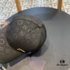 692fad0099f2d84055c866fb LV (Louis Vuitton) New Original Single Baseball Cap, Embossed Cowhide, 1:1 Mold Customized, Authentic Denim Fabric, Exquisite Craftsmanship, Excellent Quality, Basic Head Circumference 56cm, Adjustable Patch