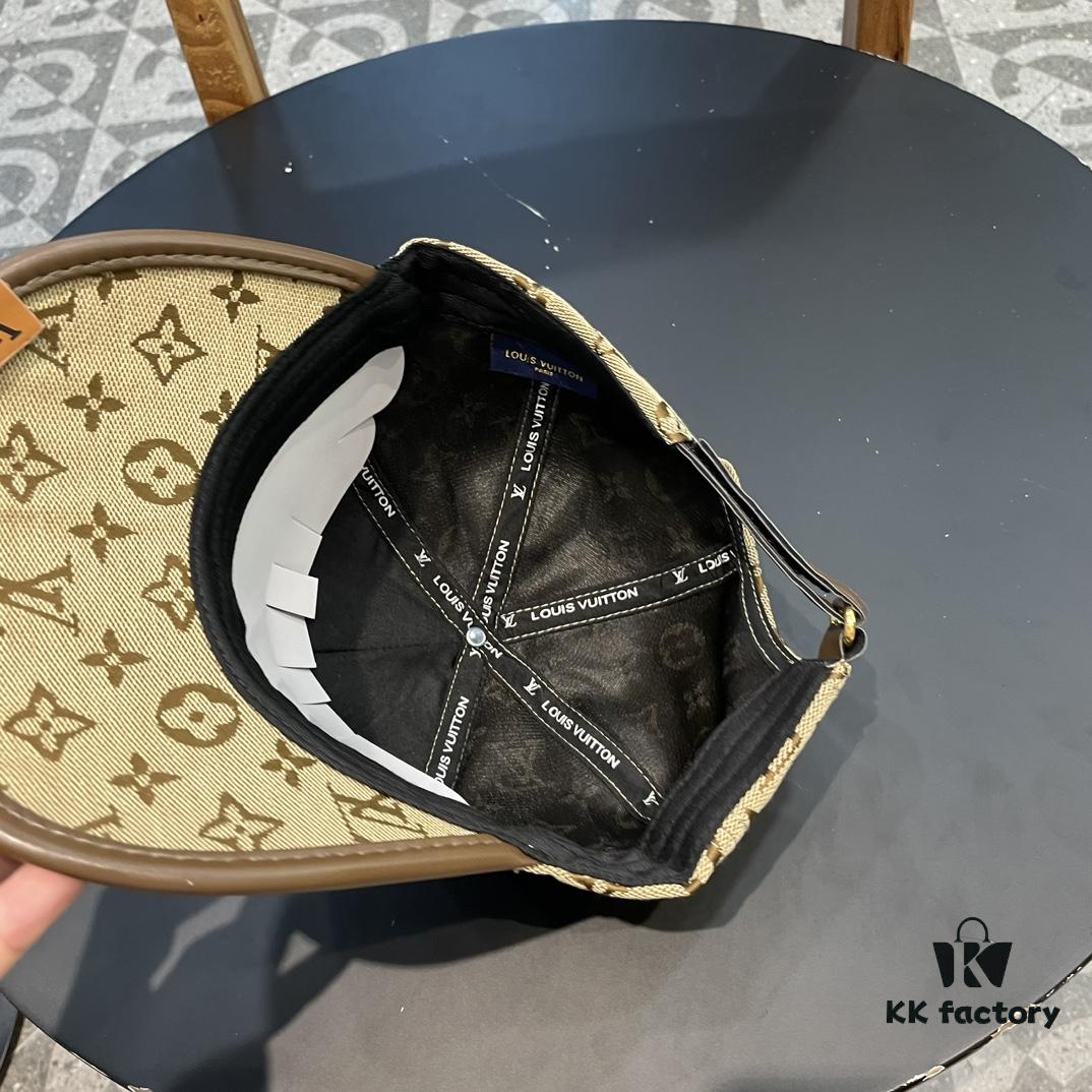 692fad0899f2d84055c8670b LV (Louis Vuitton) New Original Single Baseball Cap, Monogram Patchwork, 1:1 Mold Customized, Authentic Canvas Fabric with Store-Grade Monogram Leather, Heavy Embroidery, Exquisite Craftsmanship