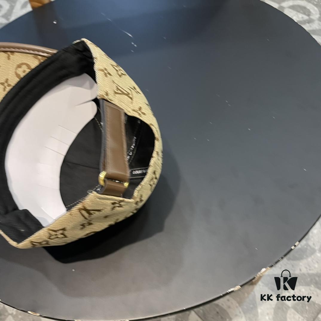 LV (Louis Vuitton) New Original Single Baseball Cap, Monogram Patchwork, 1:1 Mold Customized, Authentic Canvas Fabric with Store-grade Monogram Leather, Heavy Embroidery, Exquisite Craftsmanship