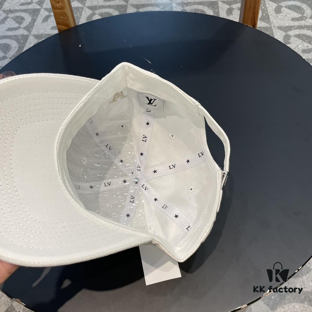 692fad1799f2d84055c86726 Louis Vuitton Baseball Cap LouisVuitton🧢