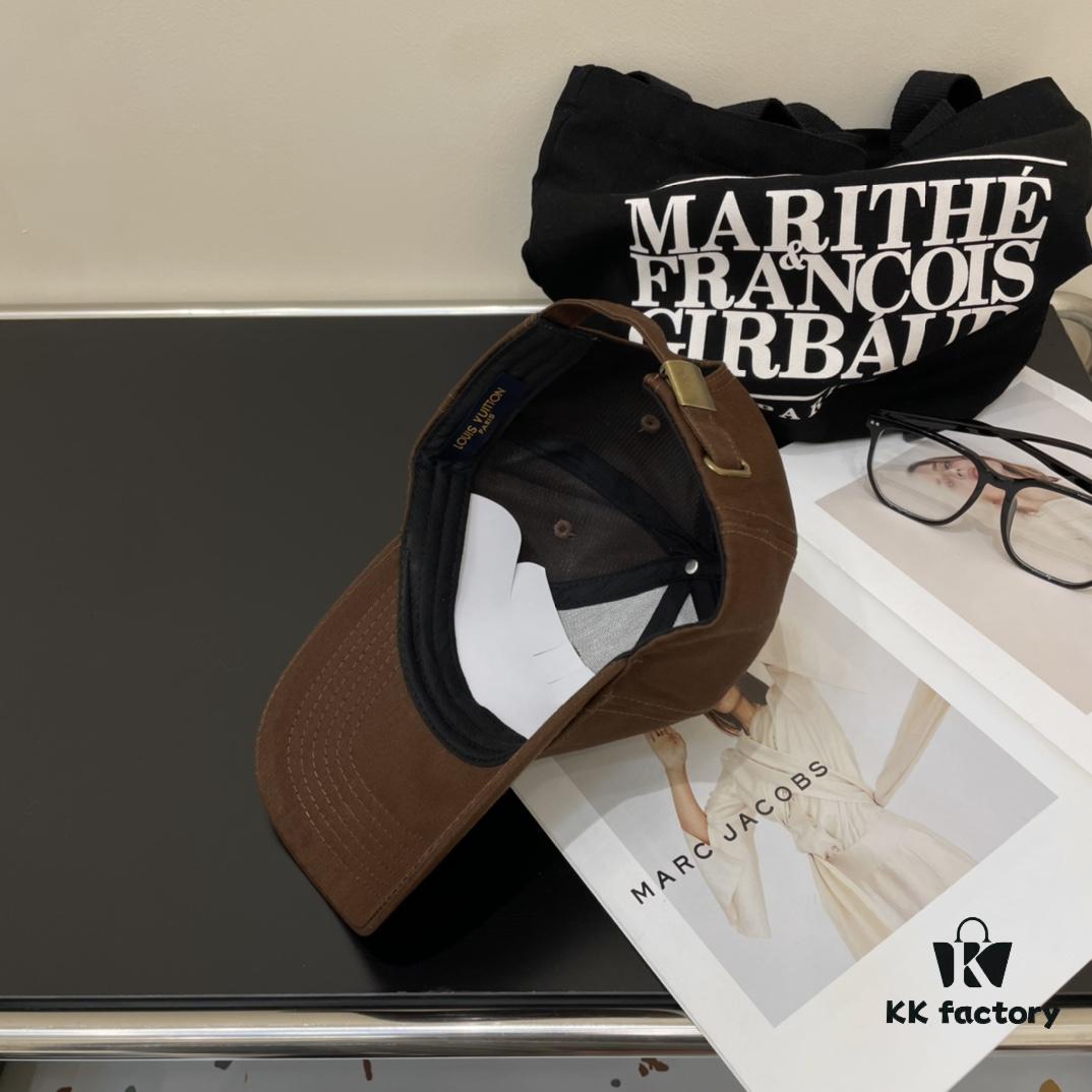 692fad4699f2d84055c8676f Louis Vuitton LouisVuitton New Baseball Cap 🧢