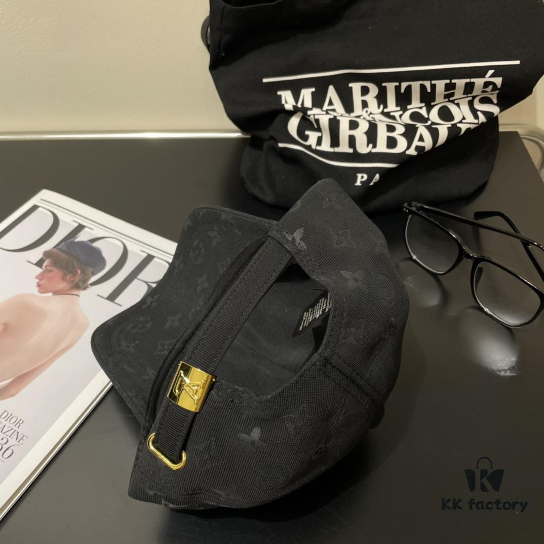 692fad5599f2d84055c8678a Louis Vuitton Baseball Cap