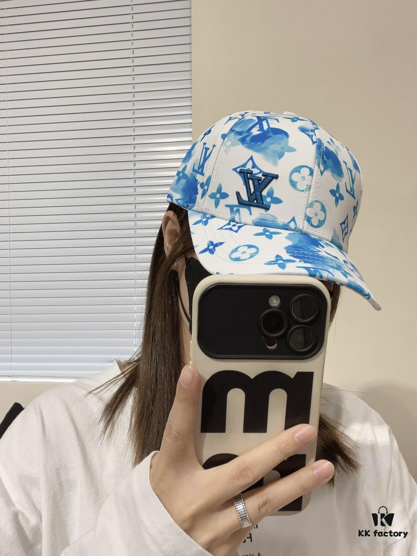 692fad6e99f2d84055c867bf LV New Arrival Baseball Cap, Counter-Synchronized Release, Dust Bag Included