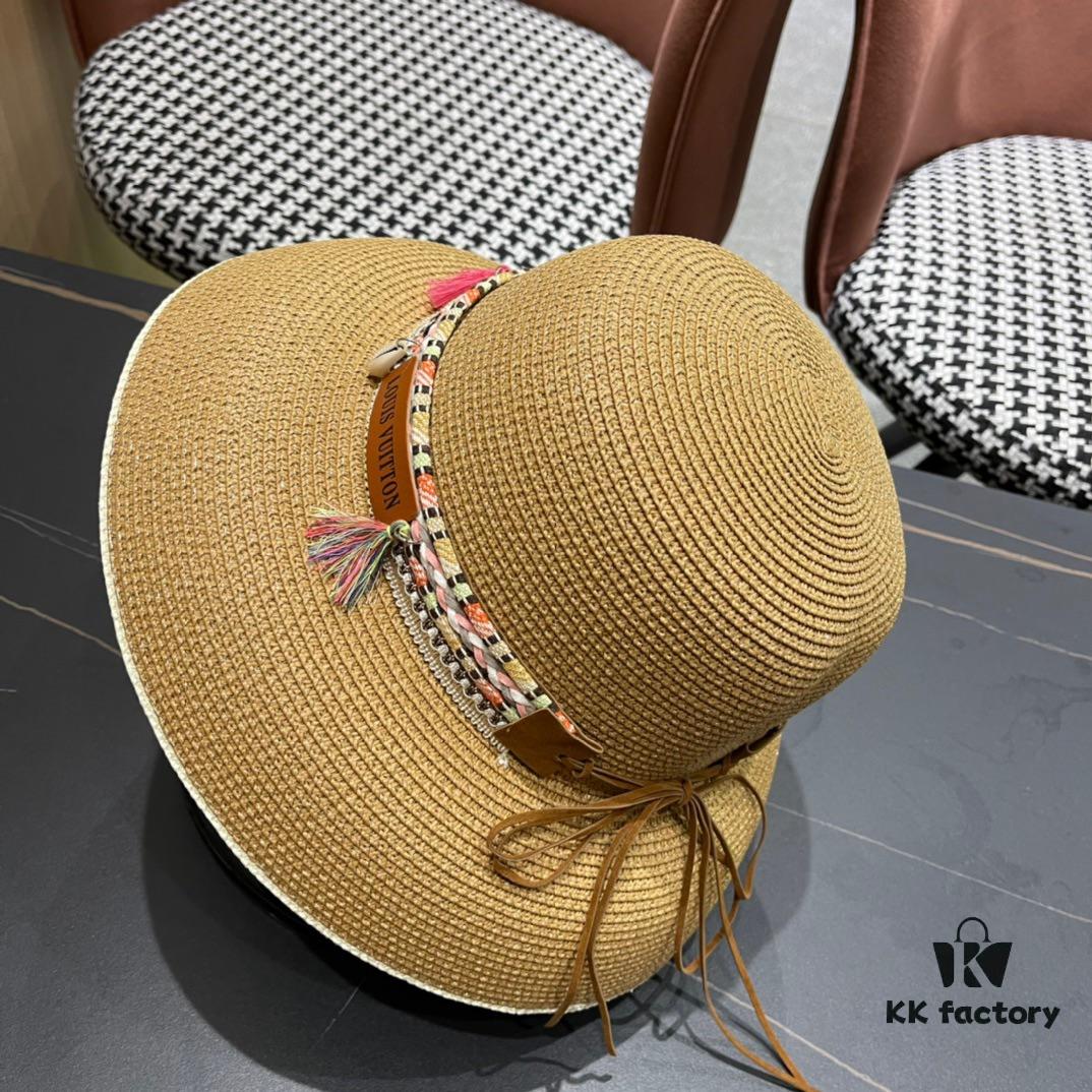 692fad8899f2d84055c867ef LV Louis Vuitton 2024 New Sun Straw Hat 😍 Beach Style, Simple and Elegant Design, Stylish New Silhouette, Must-Have for Outings