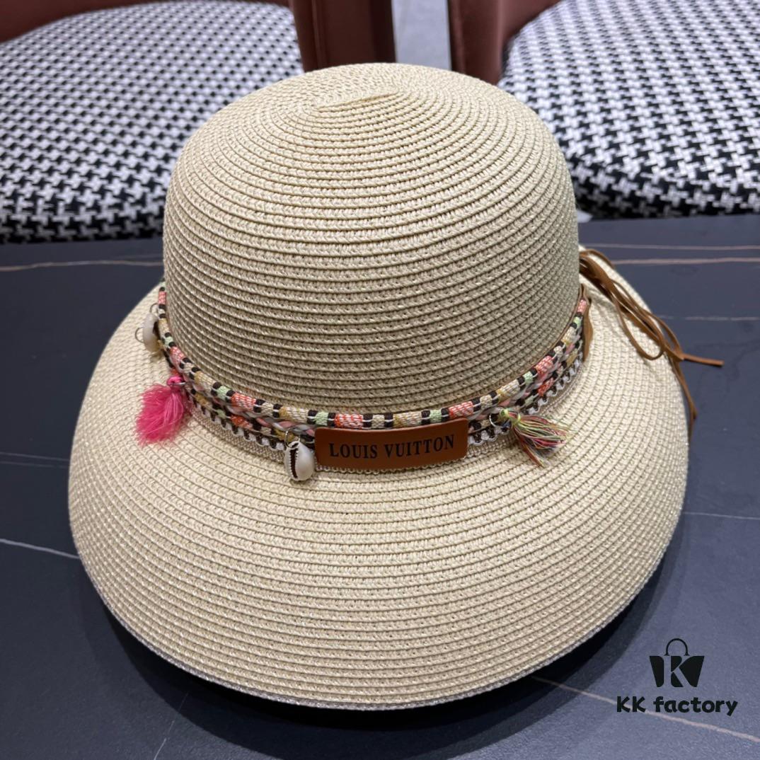 692fad8999f2d84055c867f1 LV Louis Vuitton 2024 New Sun Protection Straw Hat 😍 Beach Style, Simple and Elegant, Trendy Silhouette, Must-Have for Outings