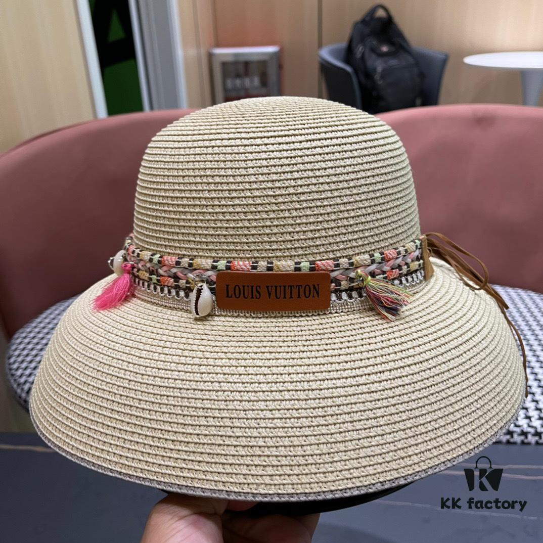 692fad8d99f2d84055c867f8 LV Louis Vuitton 2024 New Sun Protection Straw Hat 😍 Beach Style, Simple and Elegant, Trendy Silhouette, Must-Have for Outings
