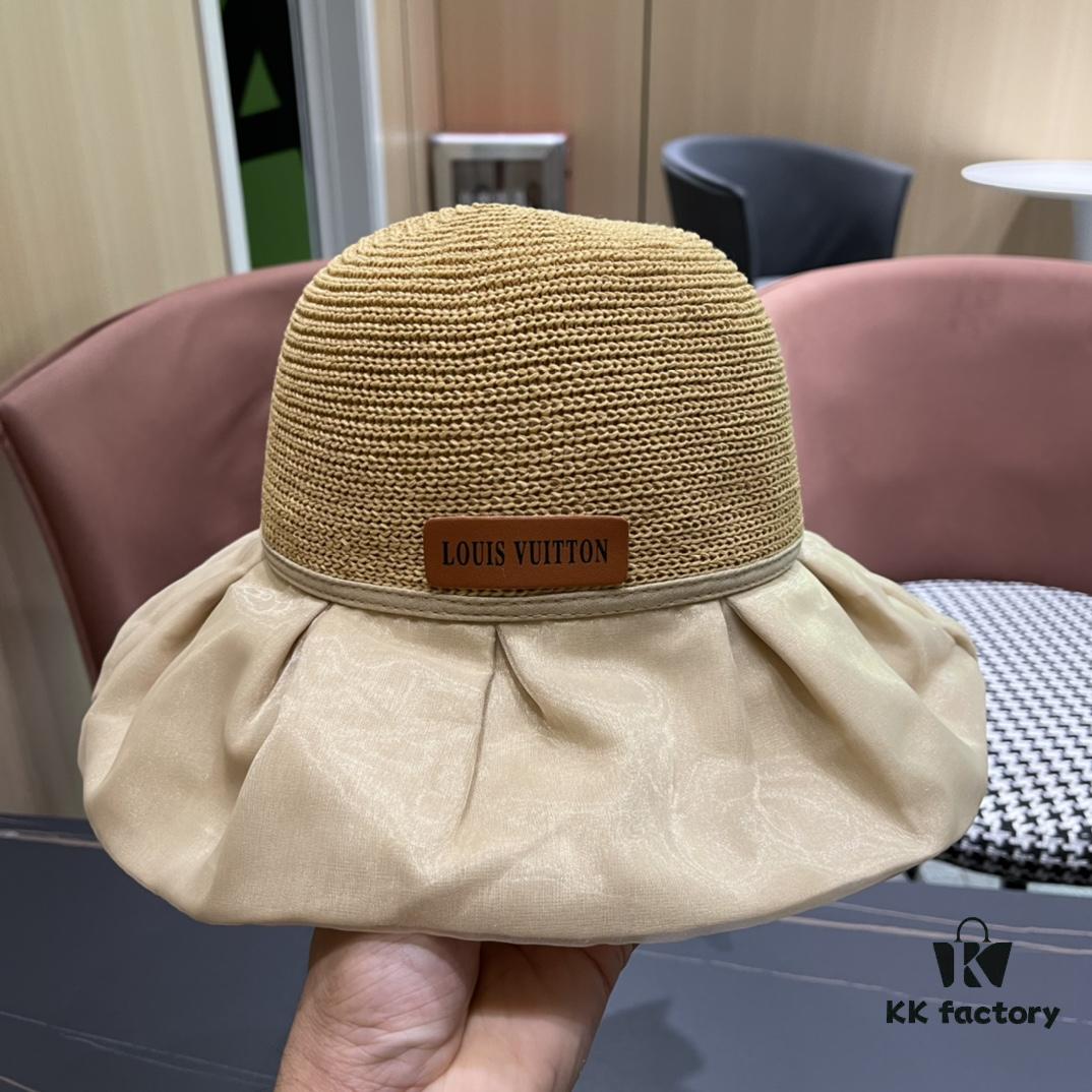 LV Louis Vuitton Bucket Hat, Must-Have for Outings, Slimming Face Appearance