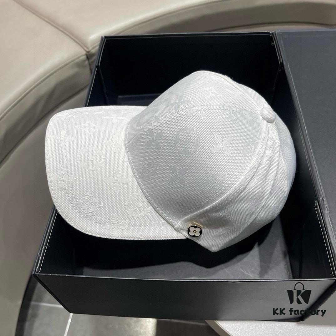692fae2099f2d84055c868d3 Louis Vuitton LV 2024 Spring New Arrival Baseball Cap, Simple and Elegant Unisex Hat Suitable for All Outfits