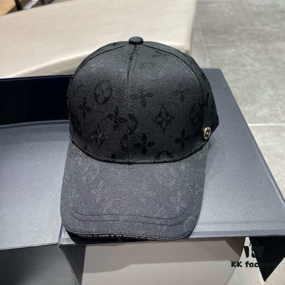 692fae2099f2d84055c868d5 Louis Vuitton LV 2024 Spring New Baseball Cap, Simple and Elegant Design, Unisex Versatile Hat Suitable for Fisherman, Baseball, and Knit Styles