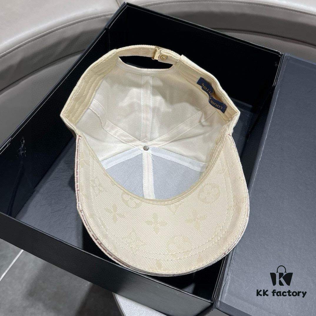 692fae2799f2d84055c868e7 Louis Vuitton LV 2024 Spring New Arrival Baseball Cap, Simple and Elegant Design, Versatile Unisex Hat Suitable for Men and Women