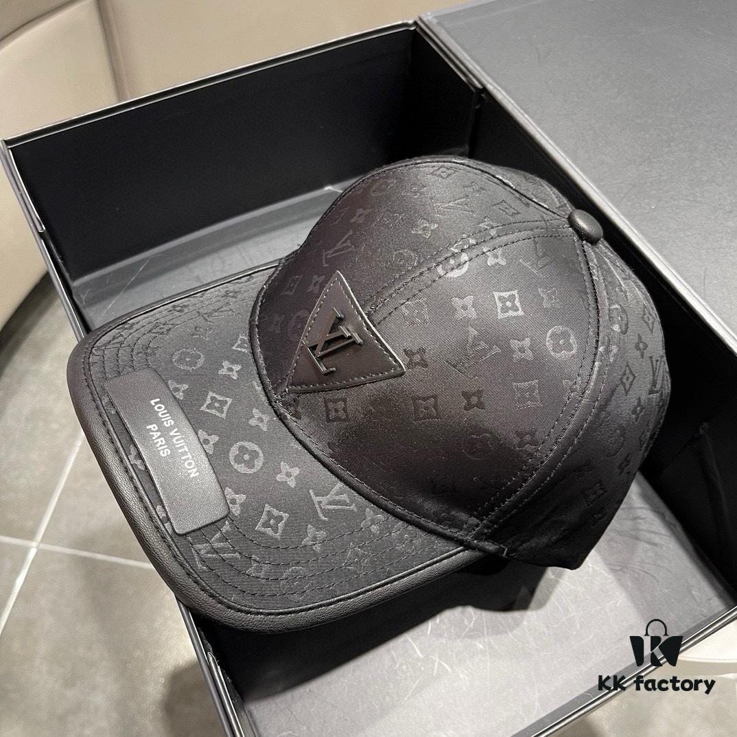 692fae2d99f2d84055c868f6 LV Baseball Cap 🧢 New Louis Vuitton Baseball Cap 🧢 Hot Selling, Versatile Accessory 🥰 Looks Great with Any Outfit, Excellent Quality 👍 Fashionable and Matchable Hat, Fisherman Cap, Knit Cap