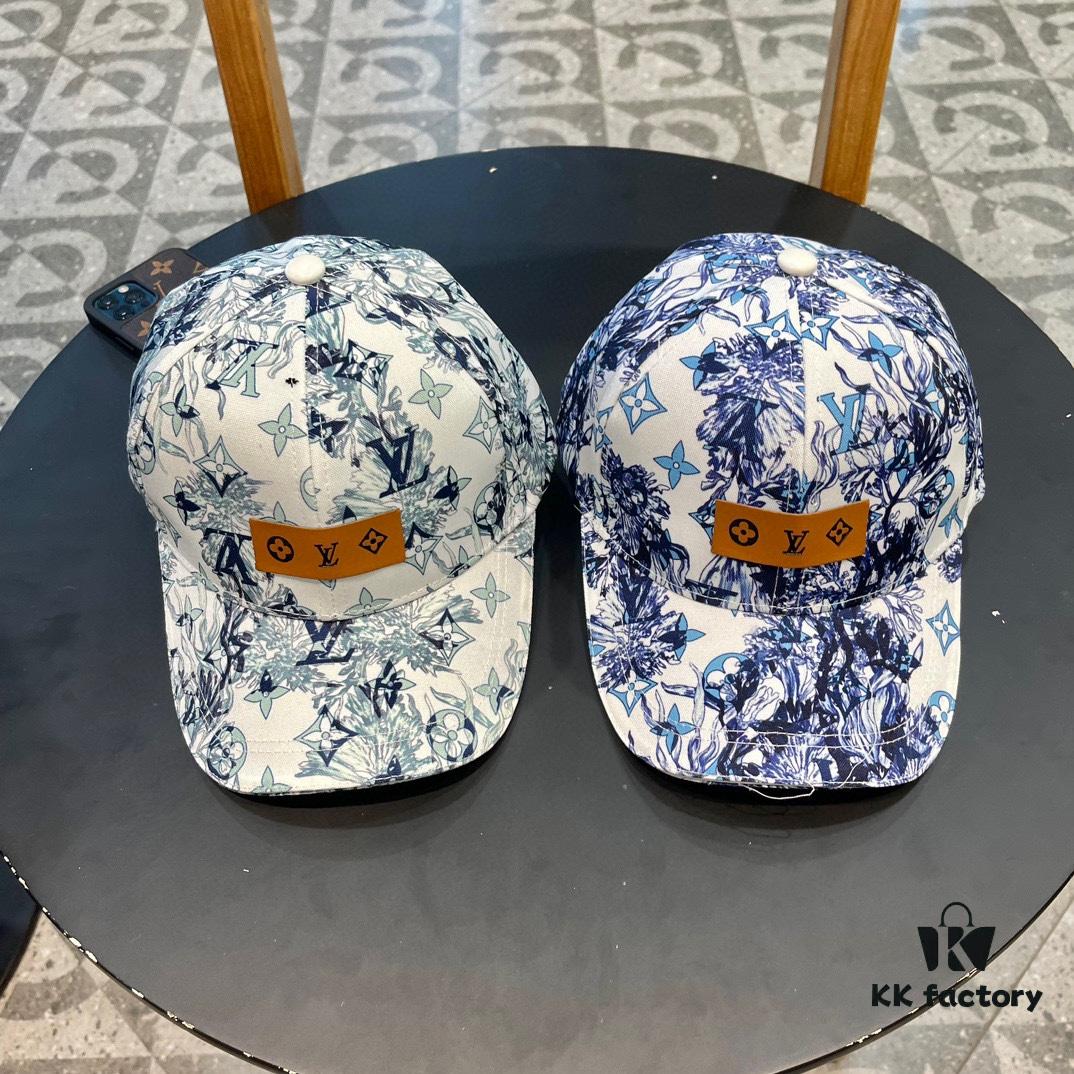 692fae5199f2d84055c8693c Louis Vuitton New Original Single Baseball Cap, LV Denim Graffiti Fabric, Refreshing Summer Color, Clean and Comfortable, Super Flattering to Skin Tone!