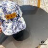 692fae5e99f2d84055c86954 Louis Vuitton New Original Single Baseball Cap, LV Denim Graffiti Fabric, Refreshing Summer Color, Refreshing and Comfortable, Super Flattering to Skin Tone!