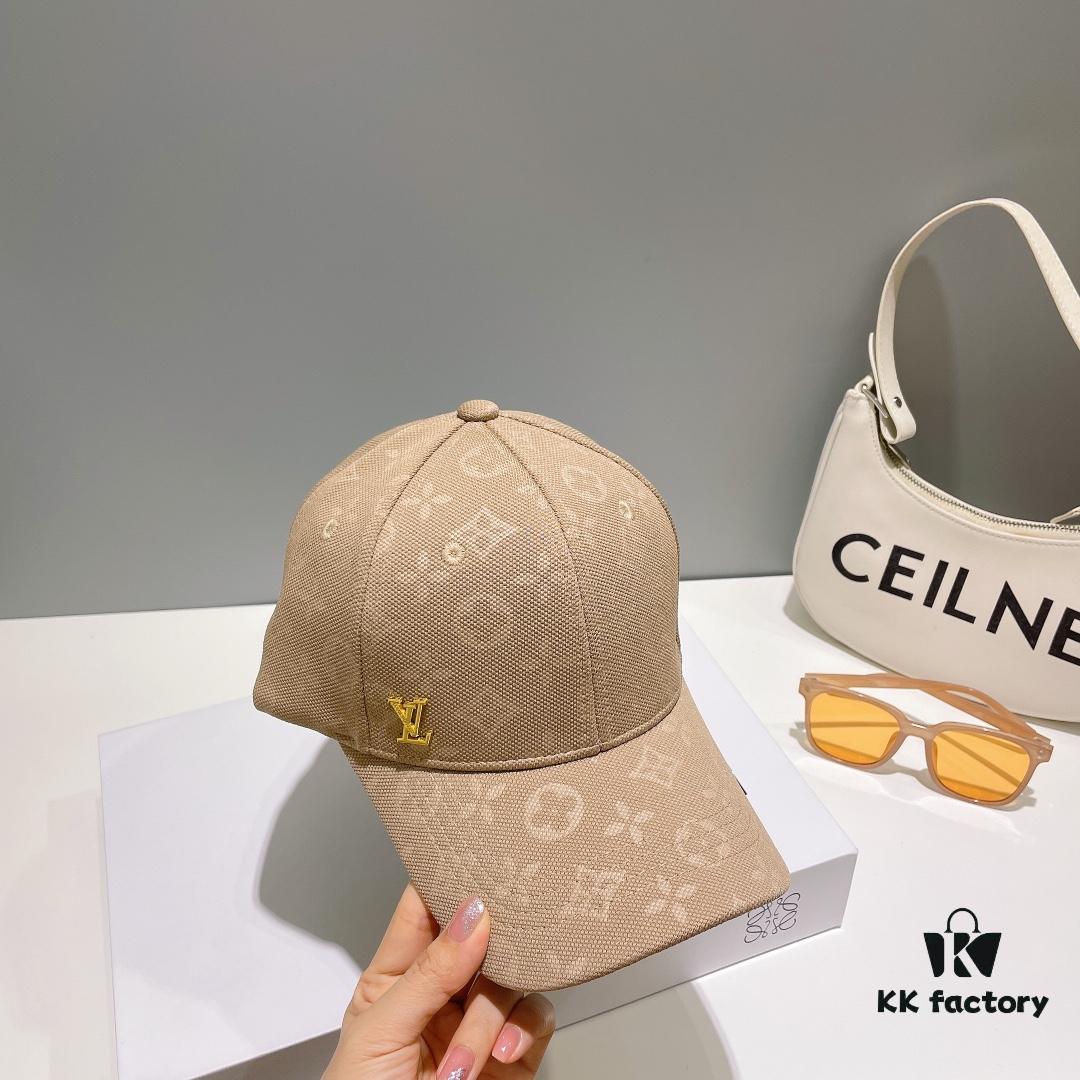 692fae7e99f2d84055c8699d Louis Vuitton Baseball Cap