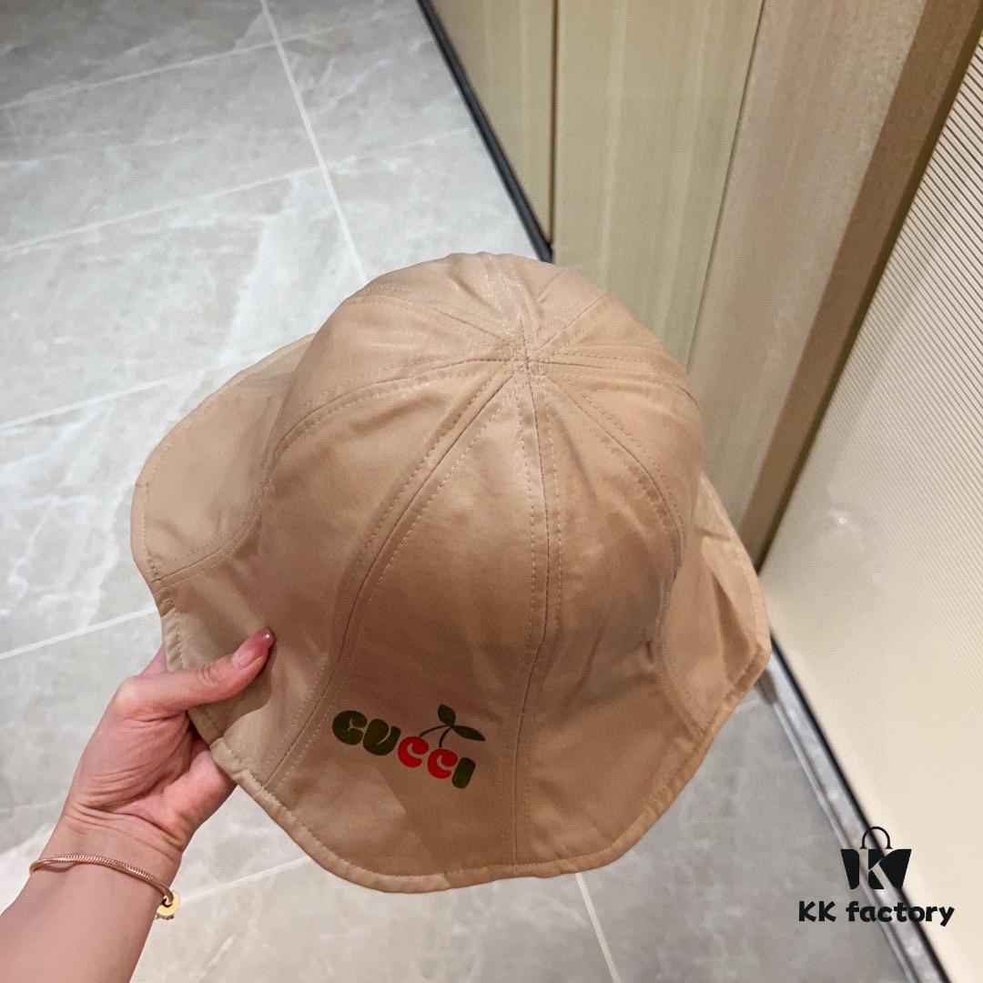 GUCCI x Spring/Summer 2024 Wave-Brimmed Waterproof Smooth Surface Fisherman Hat