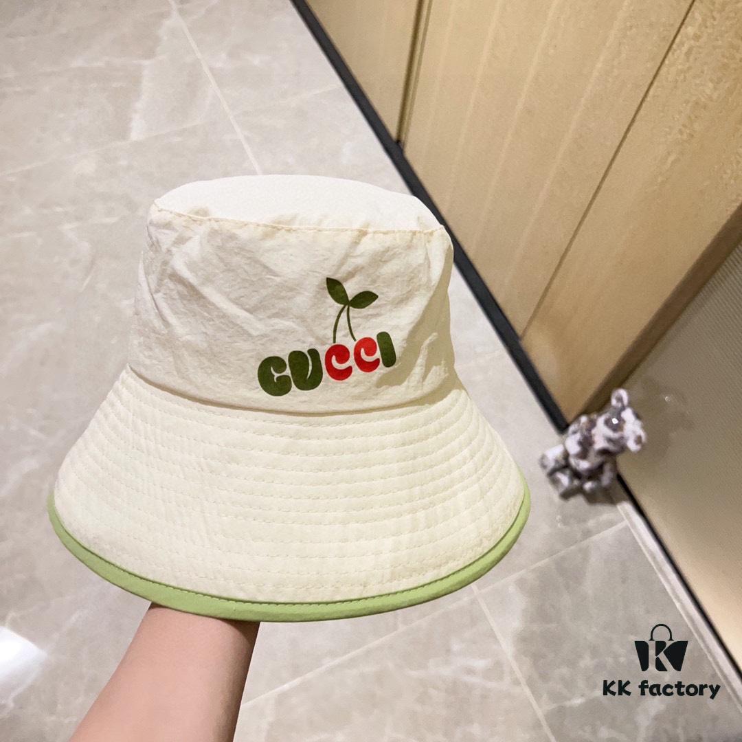 692faea599f2d84055c869f9 GUCCI Unisex 2024 New Arrival Color-Block Candy-Tone Adjustable Fisherman Hat with Dust Bag