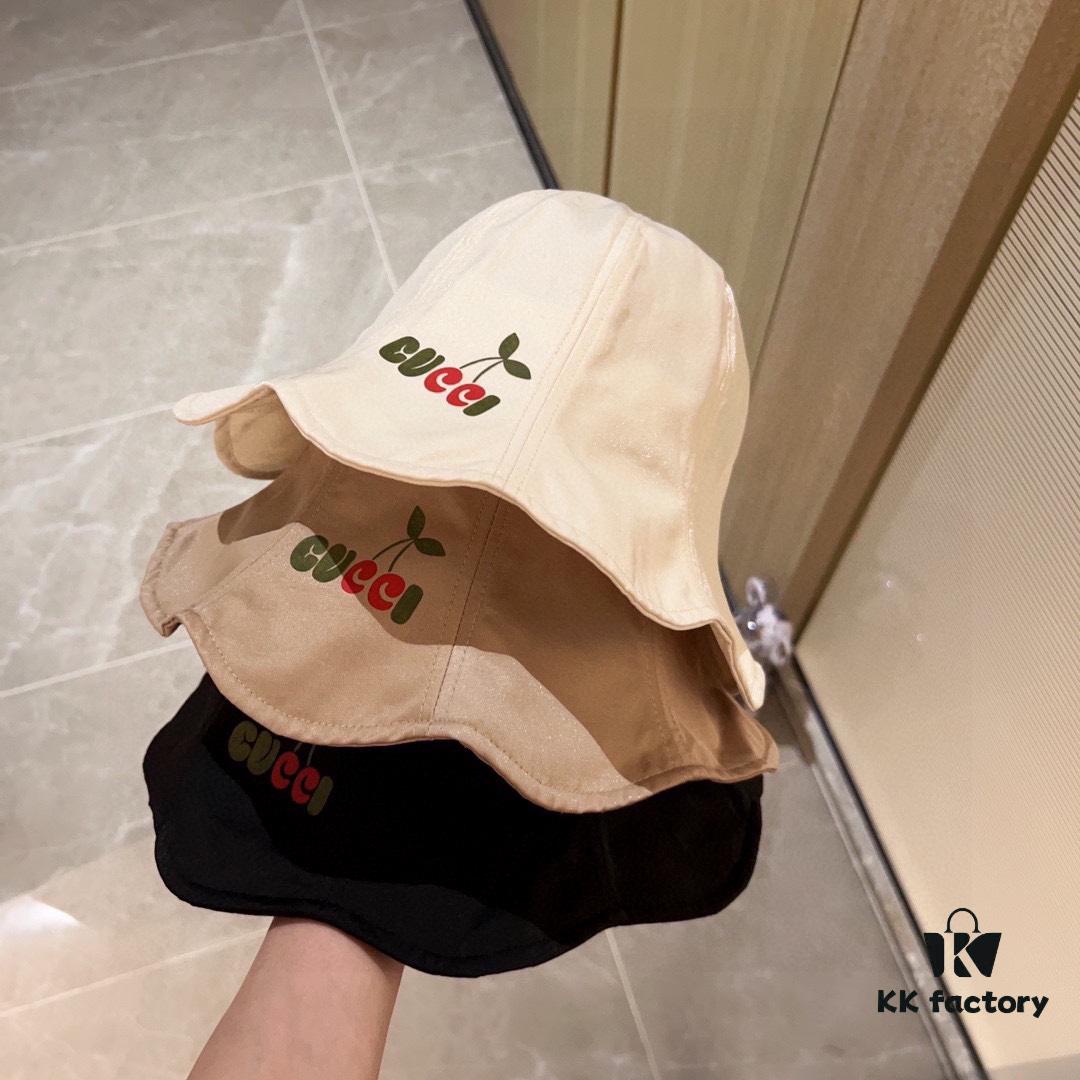 692faef499f2d84055c86a84 GUCCI Wave-Brim Waterproof Smooth Surface Fisherman Hat 2024 Spring/Summer Collection
