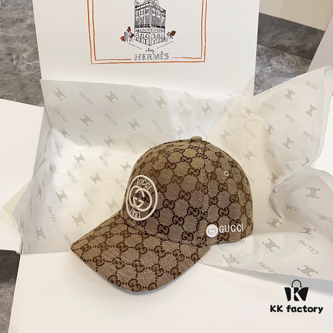 Special Price 💛 With Dust Bag. [GUCCI] 2024 Spring Collection Heavy Embroidered Baseball Cap, Classic Counter Style Unisex Fisherman Cap Knit Hat
