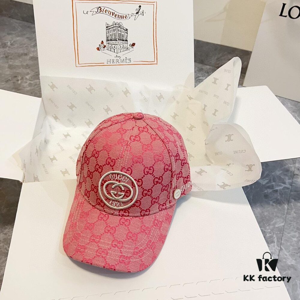 Special Price 💛 Comes with Dust Bag. [GUCCI] 2024 Spring/Summer New Arrival Heavy Embroidered Baseball Cap, Classic Counter Style, Unisex Fisherman Knit Hat
