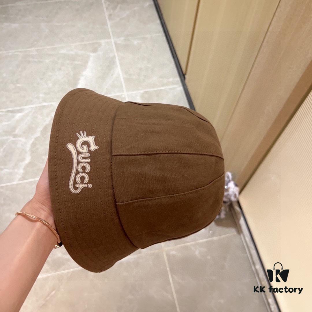 Yellow 💛 Dust Bag Included [Gucci] 2024 New Dome Playful Bucket Hat Fisherman Hat