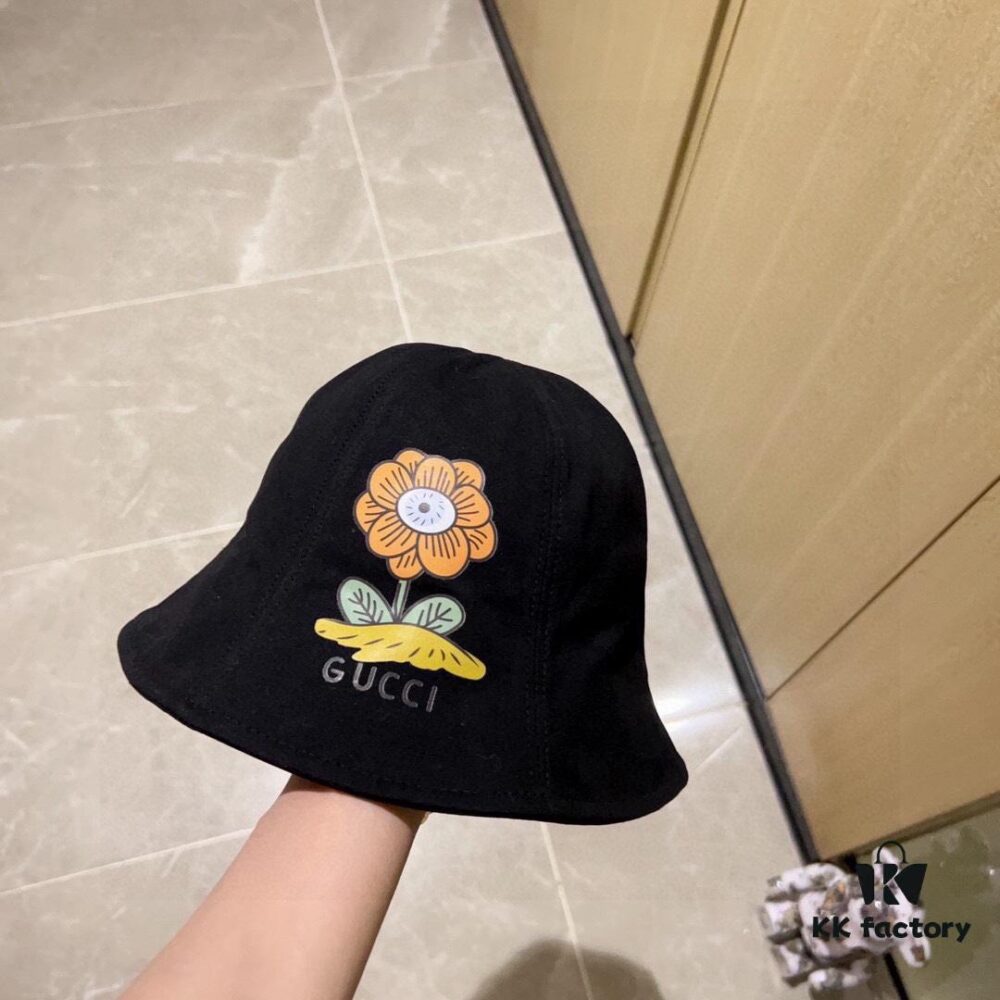 692fafa199f2d84055c86bab Gucci 2024 New Spring/Summer Dome Flower Popular Bucket Hat