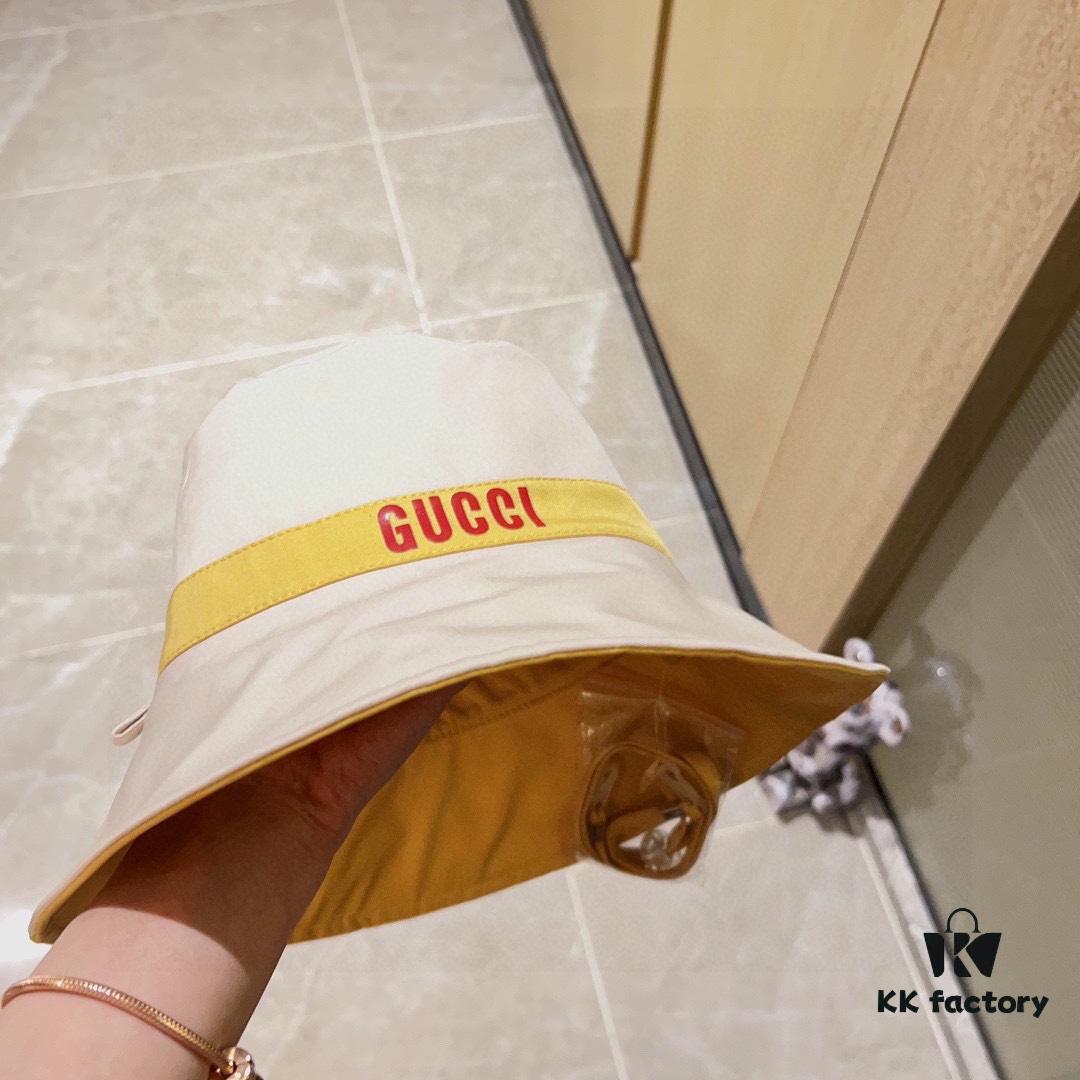 692fafa599f2d84055c86bb4 Gucci x Luxe 2024 New Reversible Deer Print Fisherman Hat with Dust Bag