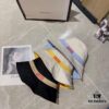 692fafa999f2d84055c86bbb Gucci x Luxe 2024 New Reversible Deer Print Fisherman Hat with Dust Bag