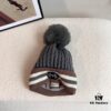 692fafd899f2d84055c86c1e GUCCI 2024 Fall/Winter New Striped Pom-Pom Knit Hat for Men and Women, Luxury Stripe Series, Dust Bag Included