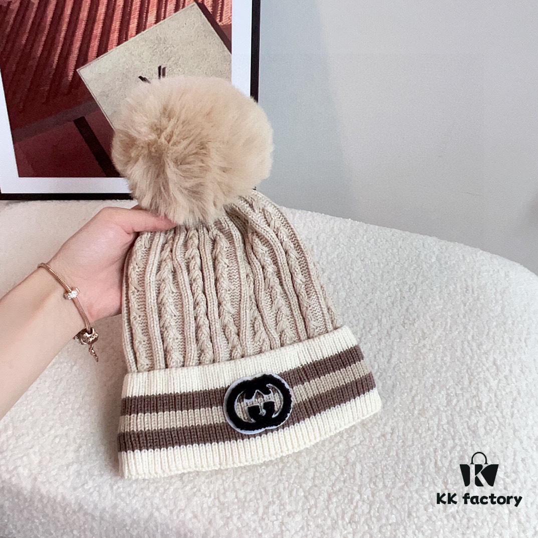 692fafd999f2d84055c86c20 GUCCI 2024 Autumn/Winter New Striped Pom-Pom Knit Hat for Men and Women, Luxury-Style Beanie, Fisherman Hat, Baseball Cap, Knitted Cap with Dust Bag