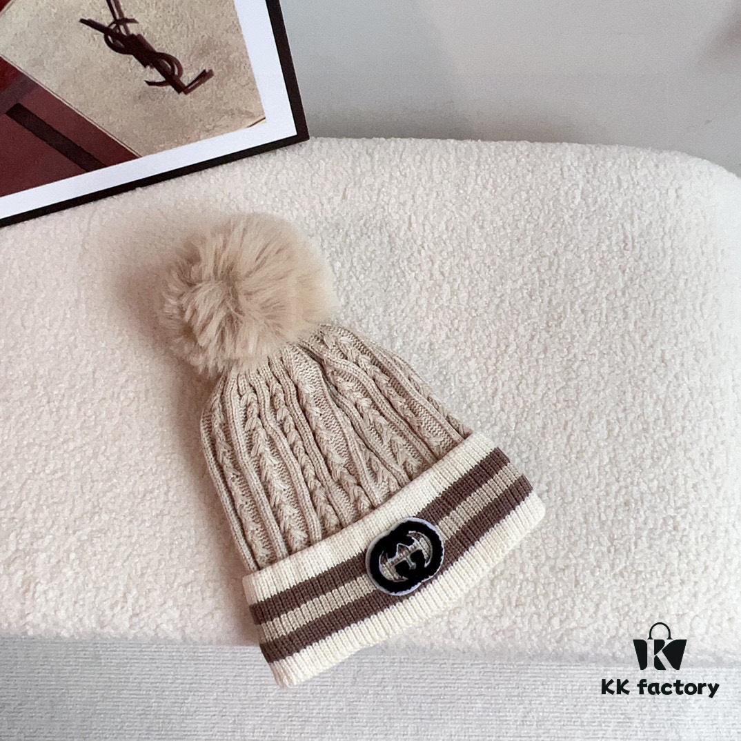 692fafda99f2d84055c86c21 GUCCI 2024 Autumn/Winter New Striped Pom-Pom Knit Hat for Men and Women, Luxury-Style Beanie, Fisherman Hat, Baseball Cap, Knitted Cap with Dust Bag
