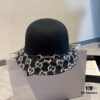 692fb02b99f2d84055c86c99 Gucci 2022 Fall/Winter New Wool Fedora Hat, GG Wool Hat with Horsebit Detail, 57cm Head Circumference, Stylish and Versatile, Available in Black and Khaki, Elegant Ladylike Style