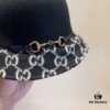 692fb04499f2d84055c86cc9 Gucci 2022 Fall/Winter New Wool Fedora Hat, GG Wool Hat with Horsebit Detail, 57cm Head Circumference, Stylish and Versatile, Available in Black and Khaki, Elegant Ladylike Style