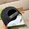 692fb05399f2d84055c86cec Box Bag Included, NY&Gucci (Gucci) Latest Collaboration Original Order Baseball Cap, 1:1 Mold Customized, Comparable Details to Boutique, Premium Canvas Fabric with Top Layer Leather, Excellent Quality! First Choice for Stylish Men and Women, Versatile and Fashionable. Base Head Circumference 56cm, Patch Adjustable.