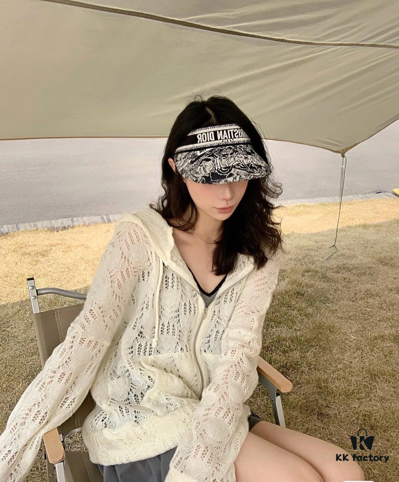 692fb07b99f2d84055c86d33 Dior Best-Selling Bucket Hat
