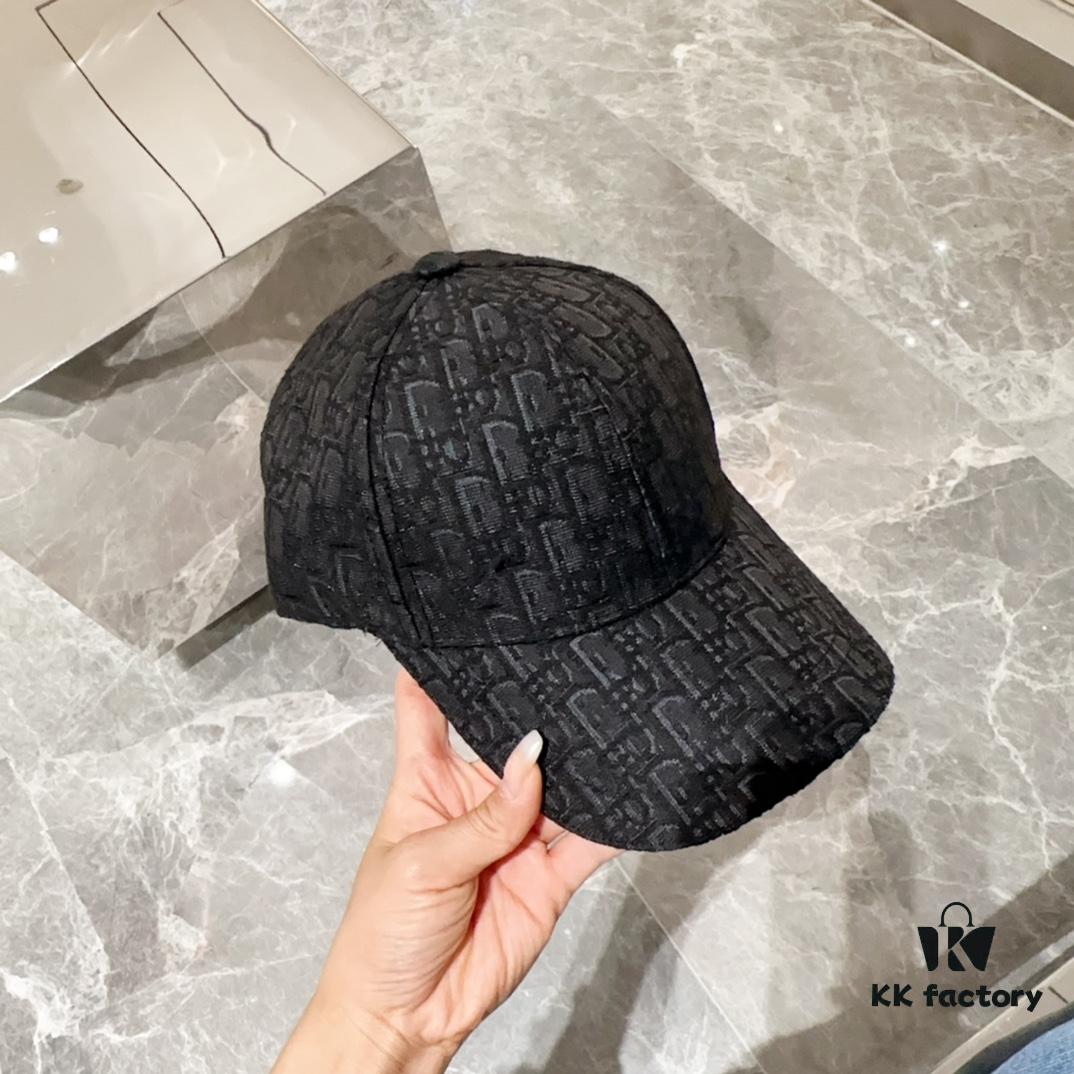 692fb13c99f2d84055c86e9d DIOR Vintage Baseball Cap