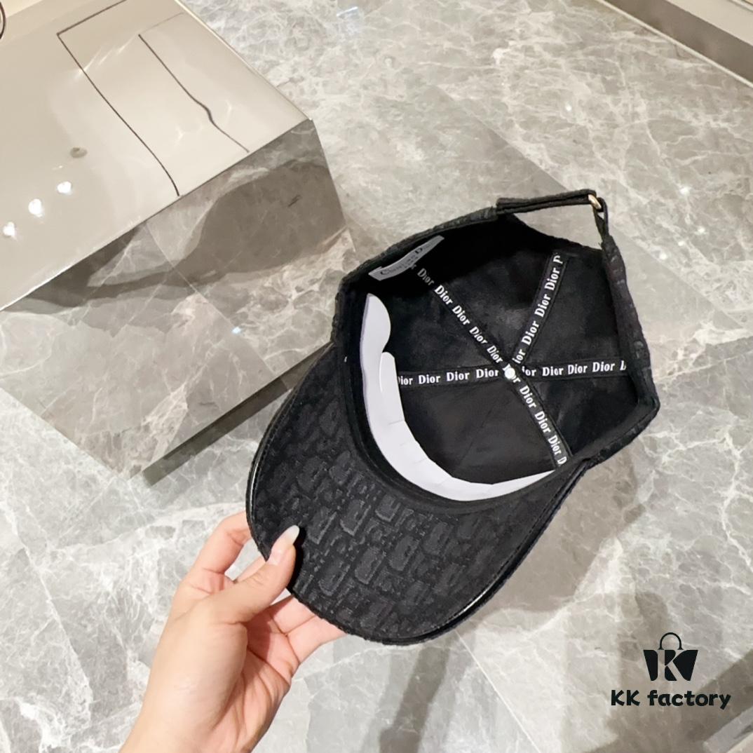 692fb14199f2d84055c86ea4 DIOR Vintage Baseball Cap