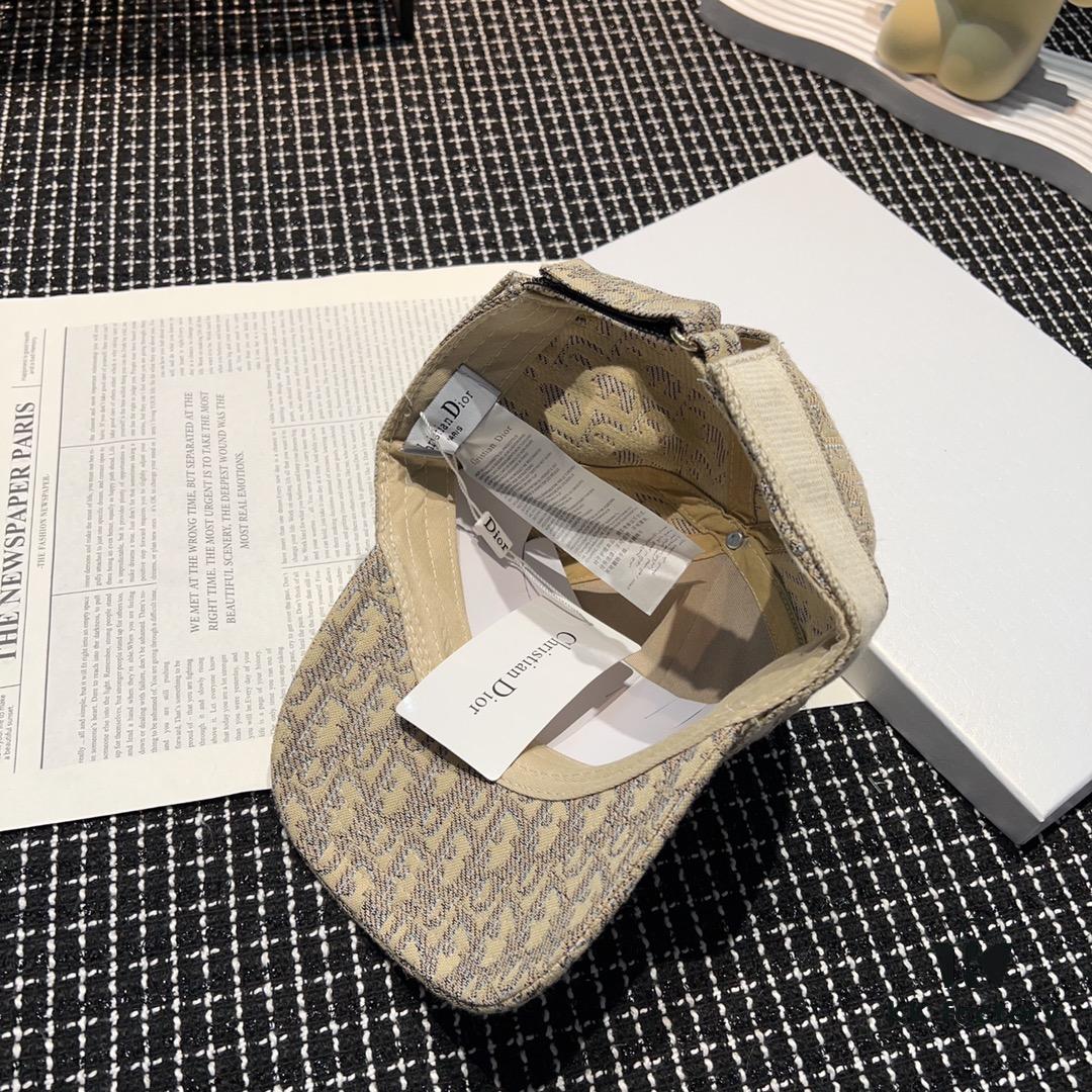692fb18099f2d84055c86ef8 Authentic Dior Counter Latest Stockout Baseball Cap