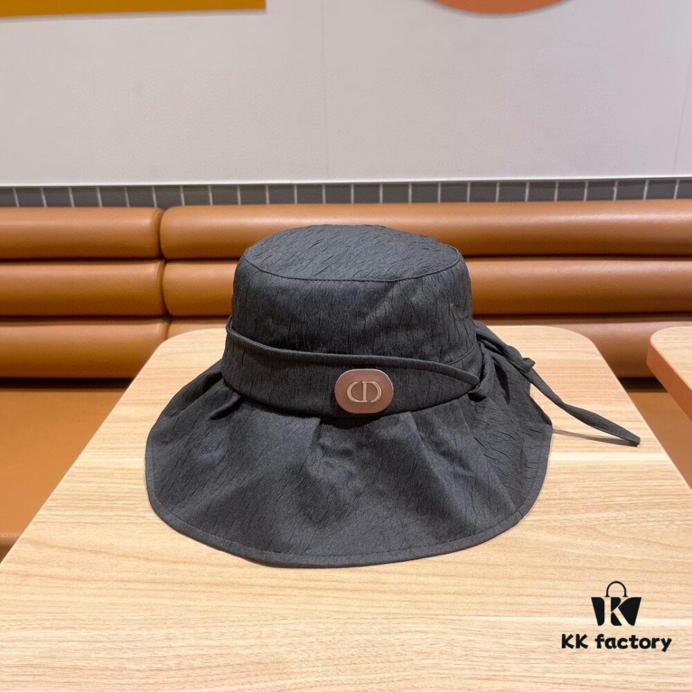 692fb1ae99f2d84055c86f51 DIOR Colorful Sunscreen Fisherman Hat, 2024 Spring/Summer New Arrival, Luxury-Style Casual Hat