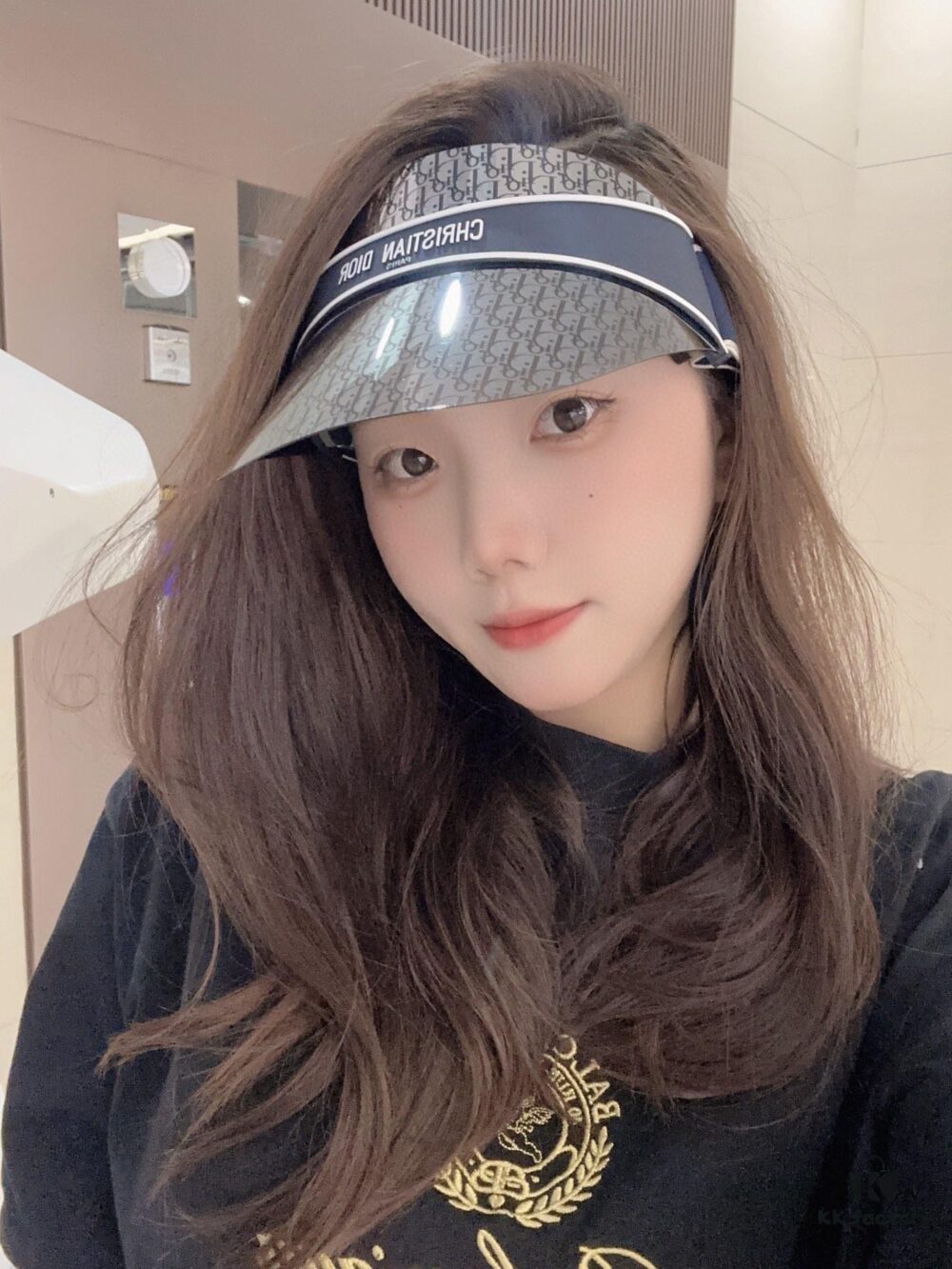 692fb22199f2d84055c86fd3 Dior Original Customized Sun Hat with Vintage Pattern - Innovative and Playful Sporty Design, Reversible with Iconic J'adior Lettering and Jacquard Elastic Band, Adjustable Strap, Stylish and UV-Protective, Perfect for Pairing