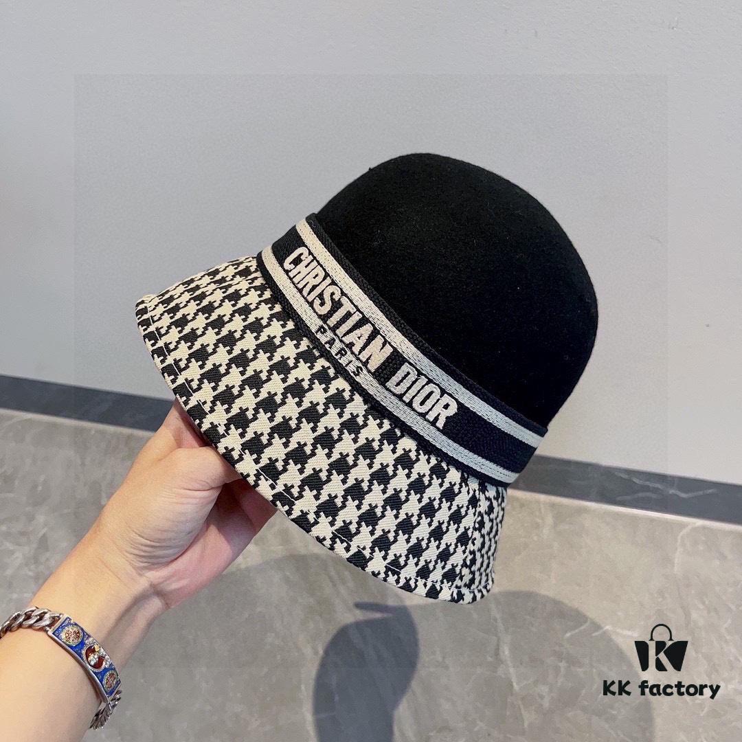 692fb23099f2d84055c86fe3 Dior Winter Olympics Autumn-Winter Wool Hat, Color-Block Newsboy Cap, 100% Wool Fabric, Head Circumference 57cm
