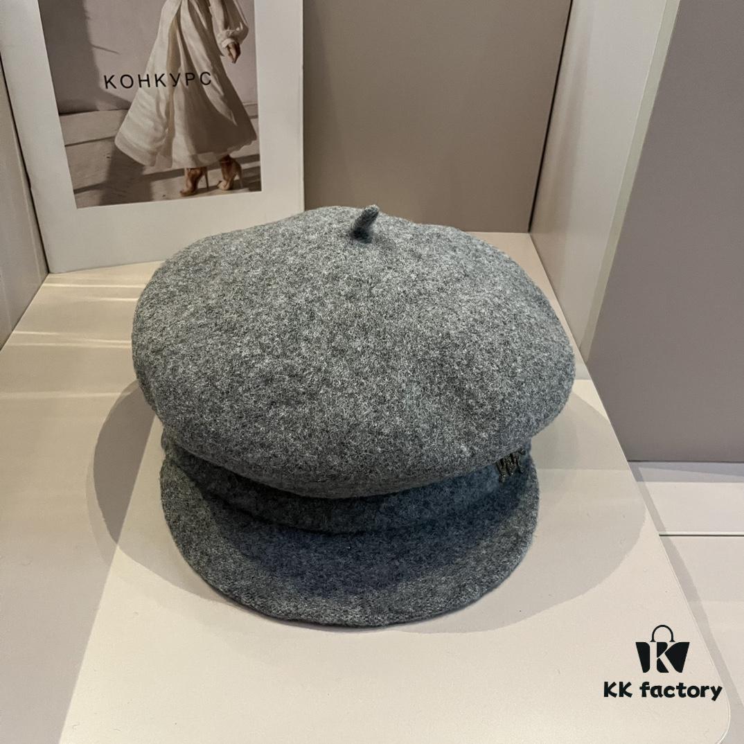 692fb23f99f2d84055c86ff2 Dior Wool Painter's Cap, 100% Wool Fabric, Head Circumference 57cm