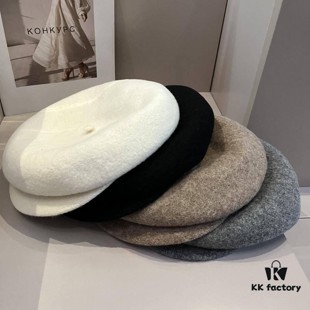 692fb24399f2d84055c86ff9 Dior Wool Painter's Cap, 100% Wool Fabric, Head Circumference 57cm