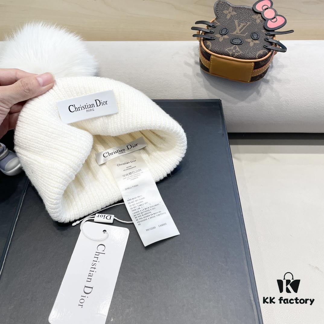692fb29a99f2d84055c8705b Dior Women's Knit Hat with Genuine Fox Fur Pom-Pom, Winter Thermal Insulated Ear-Protecting Beanie